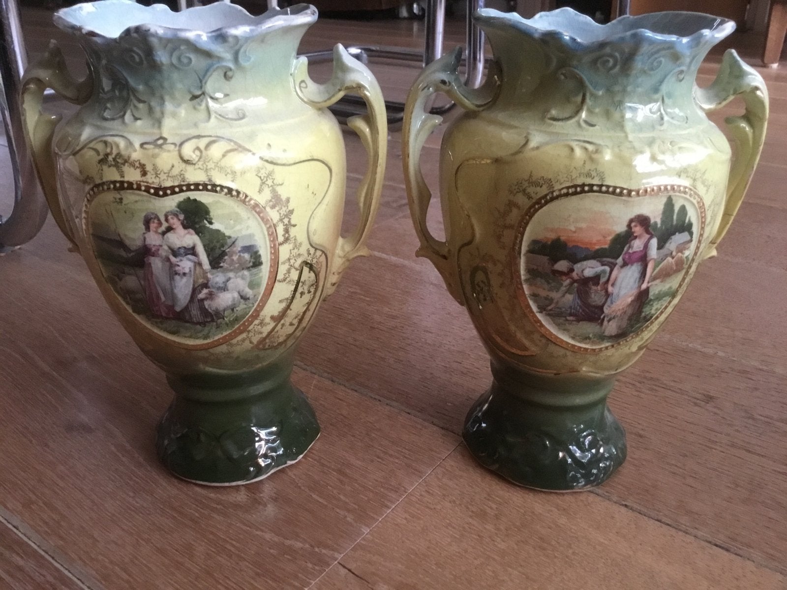 Antieke Edwardiaanse vazen, Ophalen of Verzenden