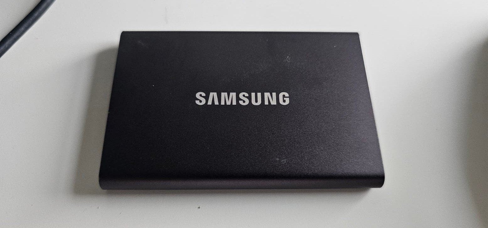 Samsung Portable SSD T7 2TB Externe SSD, Computers en Software, Harde schijven, 2TB, SSD, Ophalen of Verzenden, Zo goed als nieuw