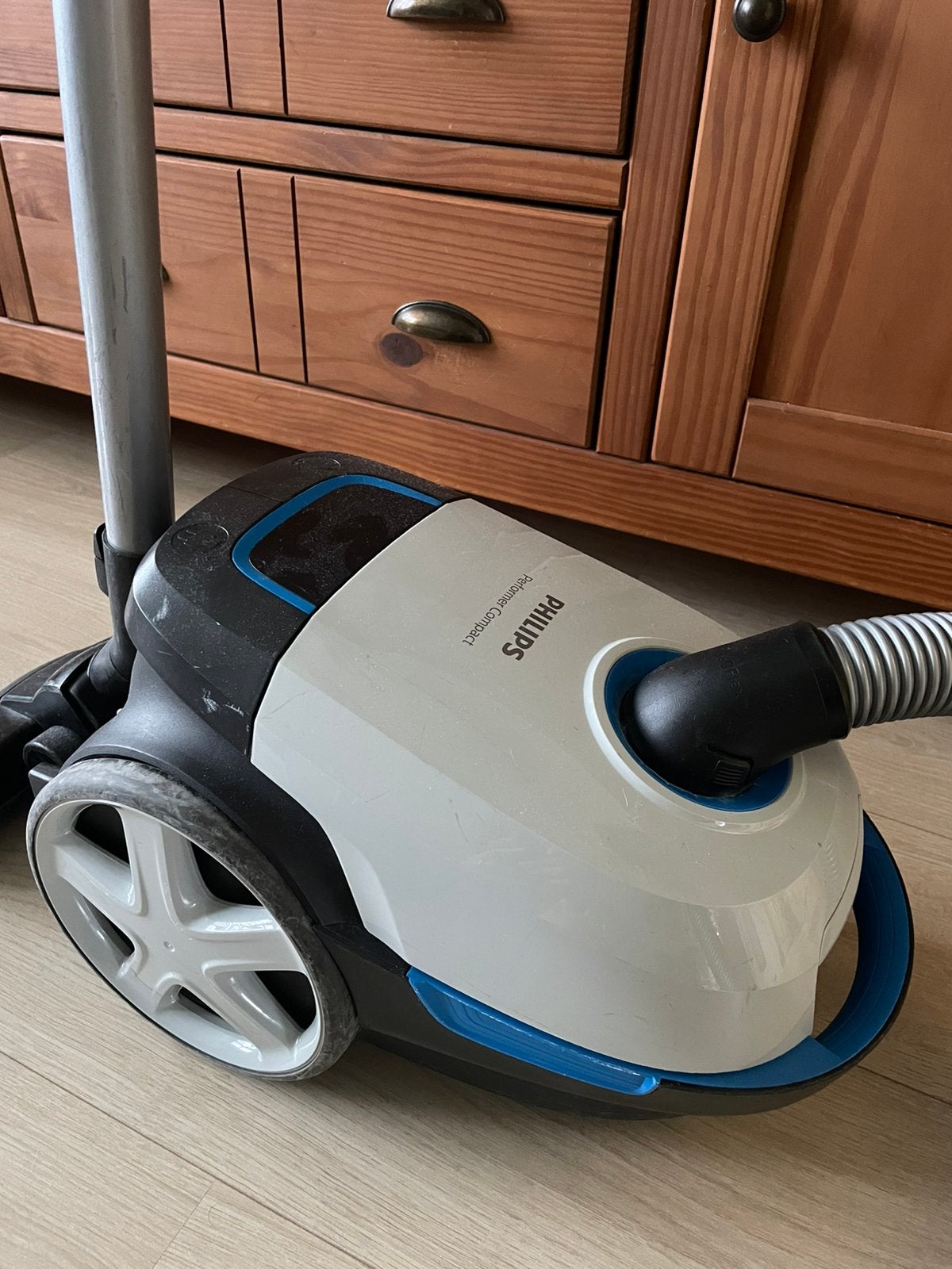 Stofzuiger PHILIPS - small damage (read description) (m2451864153 ...