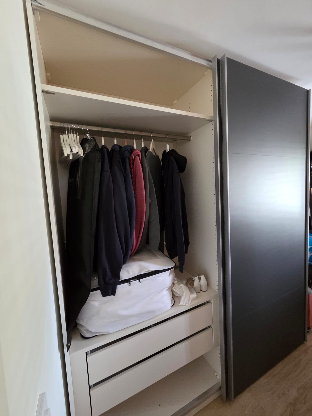 Zeer nette schuifdeurenkast 200x236x60 cm, Huis en Inrichting, Ophalen, 200 cm of meer, 200 cm of meer, 50 tot 75 cm