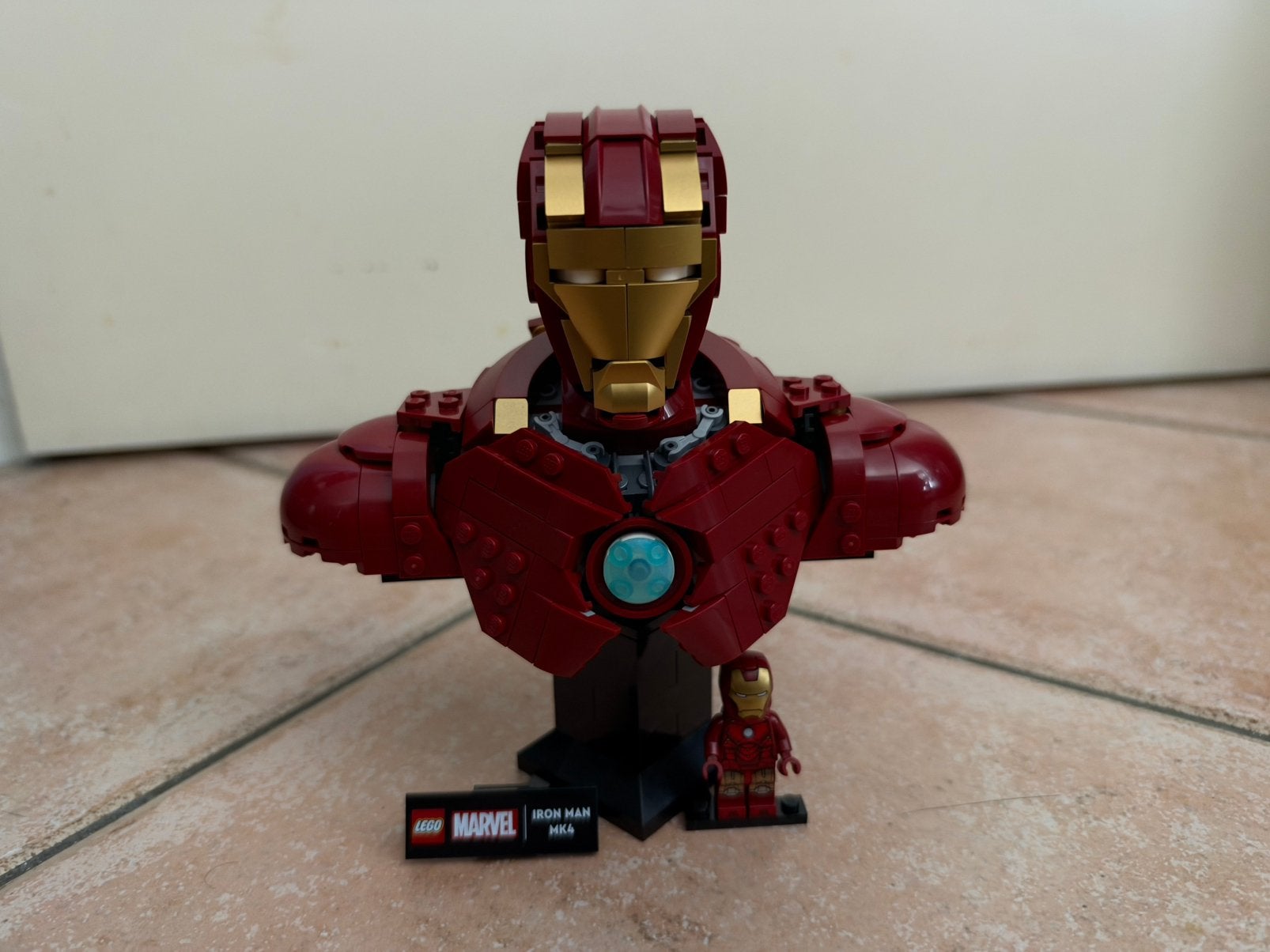 Lego Marvel #76327 Iron Man Mark 4 bust, Ophalen, Marvel, Lego, Zo goed als nieuw