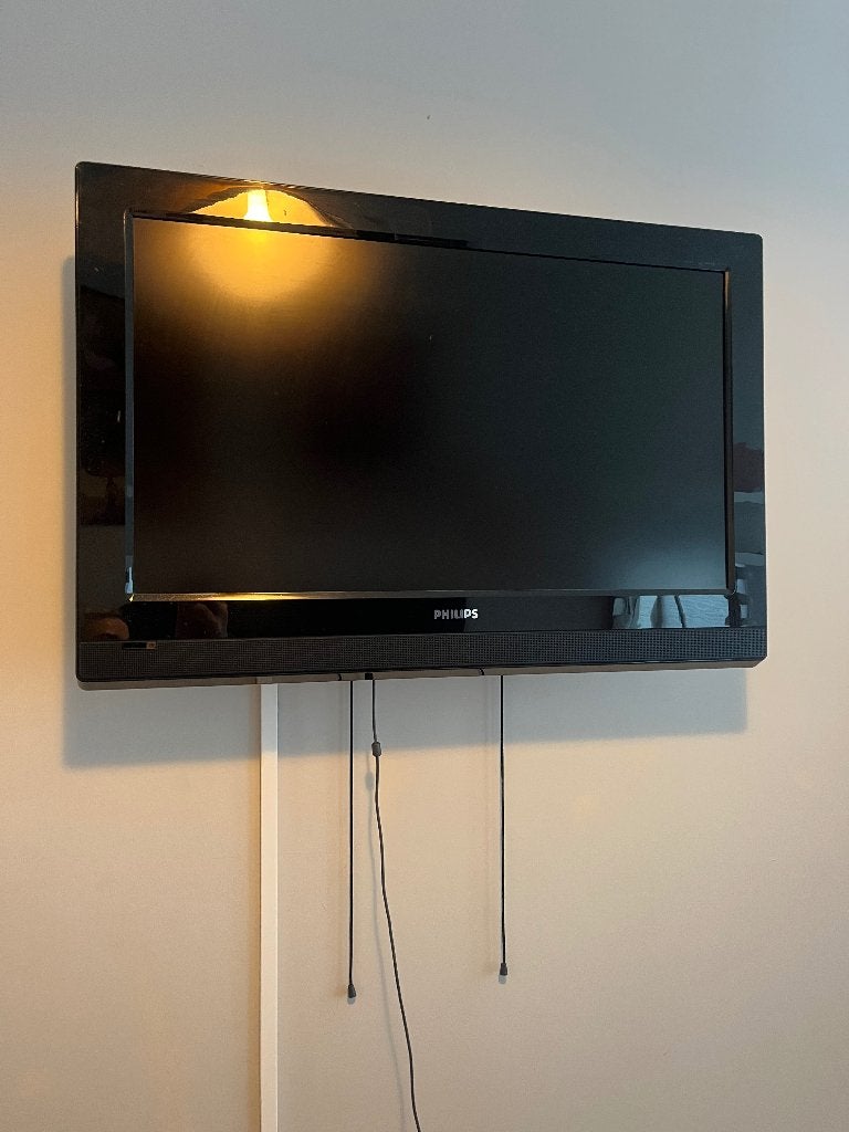 Philips tv met beugel, Philips, Gebruikt, 50 Hz, LCD