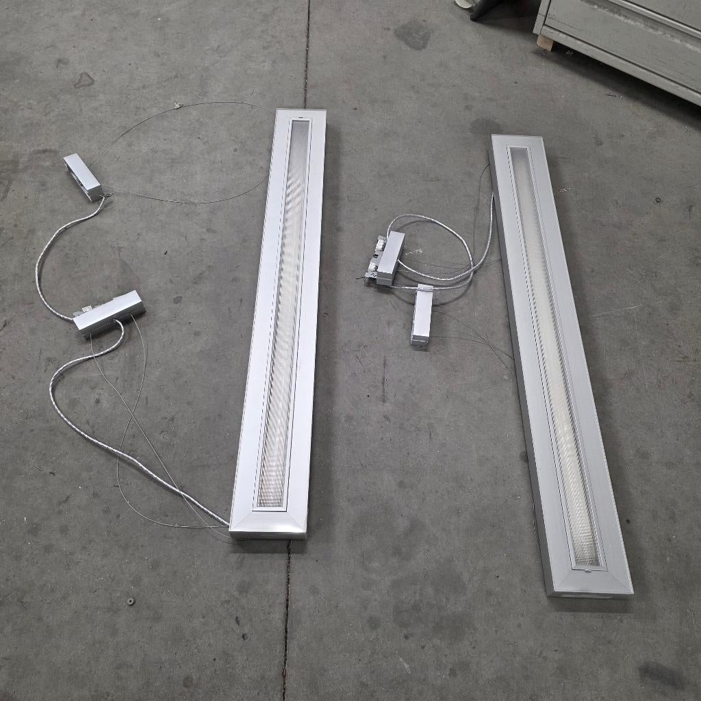 Nette professionele  hanglamp TL voor boven bureau/werktafel, Ophalen, Gebruikt, Overige materialen, Hanglamp Philips
