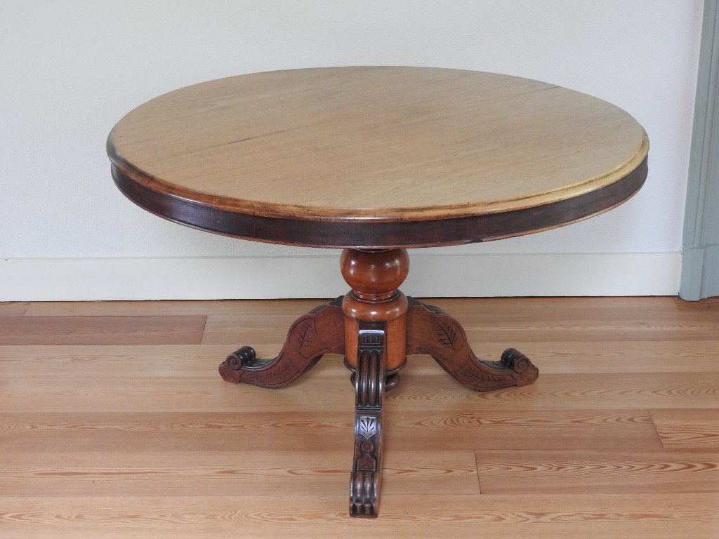 Mooie antieke salontafel met fraaie details, Huis en Inrichting, Tafels | Salontafels, 50 – 75, Gebruikt, 50 tot 100 cm, Rond