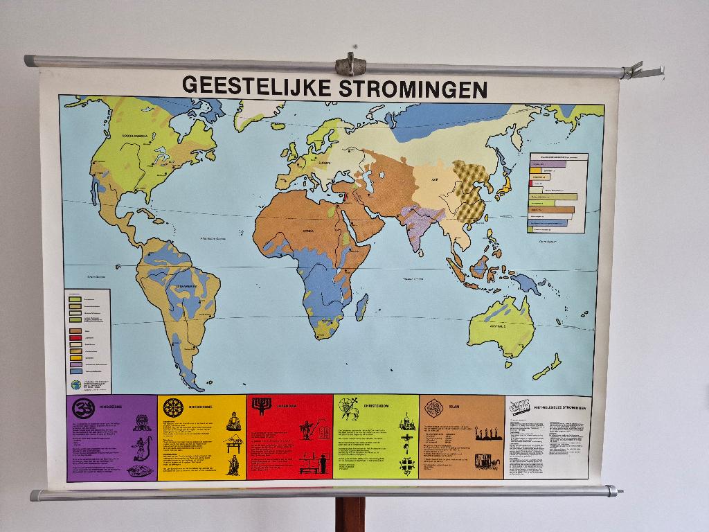 mooie schoolkaart: geestelijke stromingen in de wereld, Antiek en Kunst, Antiek | Schoolplaten, Ophalen of Verzenden, Geschiedenis
