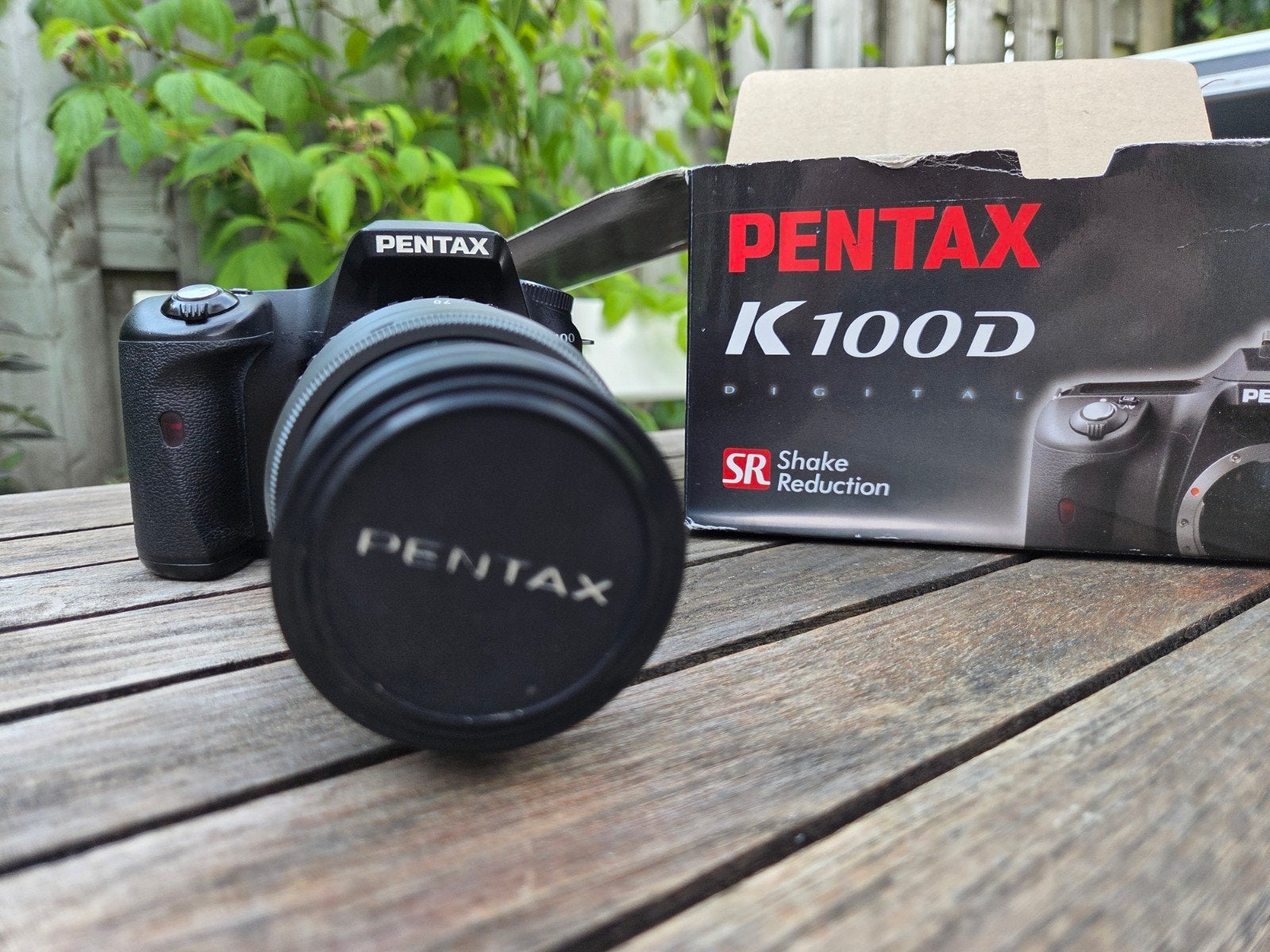 Pentax K100D Spiegelreflexcamera met PENTAX-F ZOOM lens, Spiegelreflex, 6 Megapixel, Ophalen of Verzenden, Zo goed als nieuw