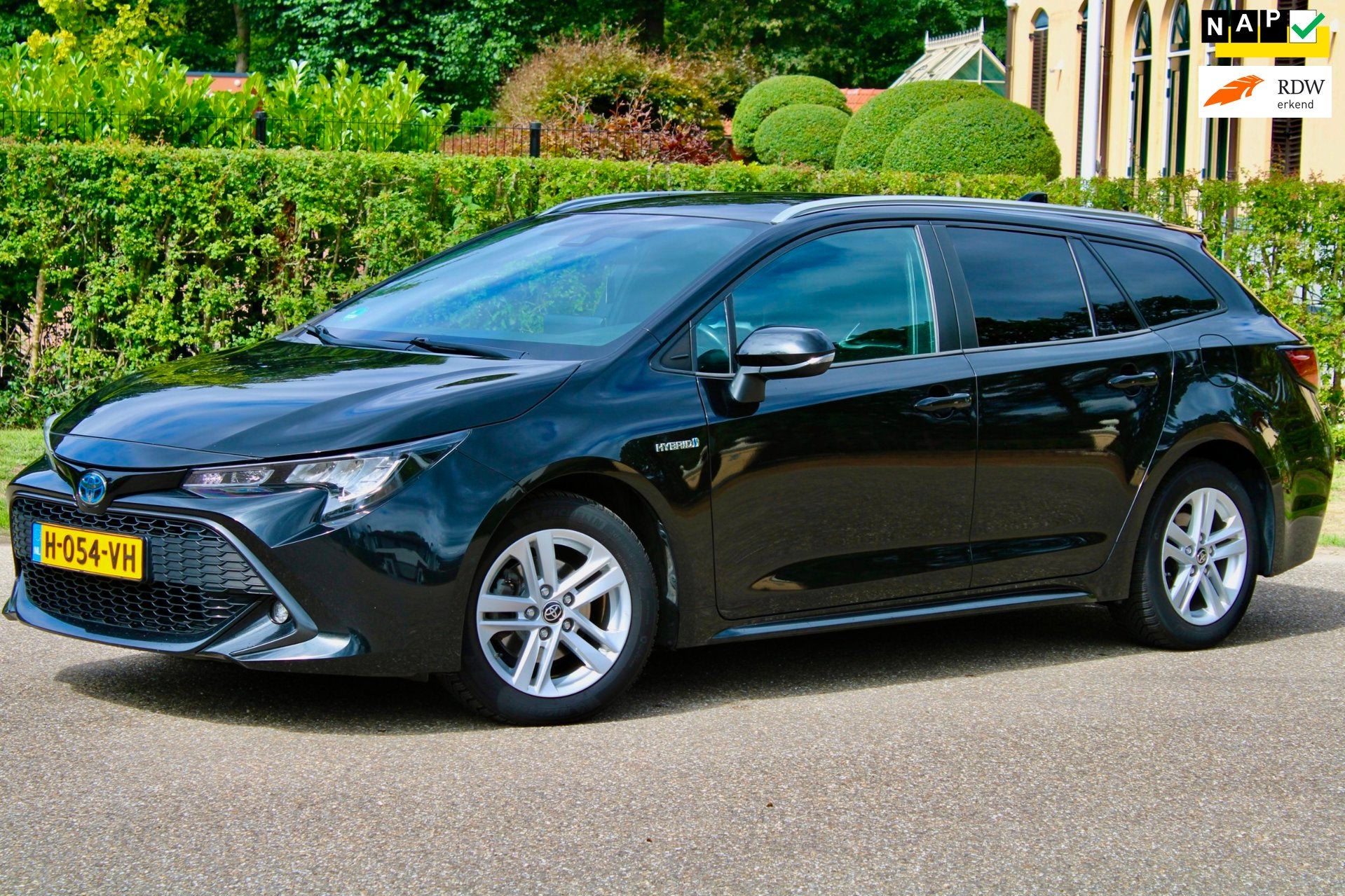 Toyota Corolla Touring Sports 1.8 Hybrid|2e eigenaar|carplay