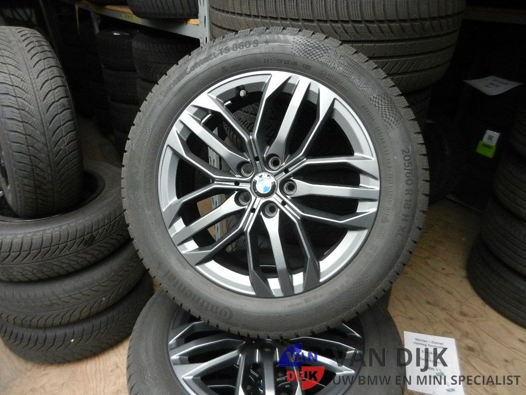 Winterbandenset 18 inch origineel voor BMW X1 U11 /  X2 U10, 18 inch, Gebruikt, -, -
