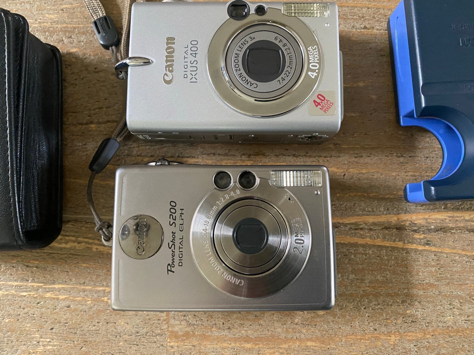 Vintage canon ixus400 en powershot s200 met oplader, Ophalen of Verzenden