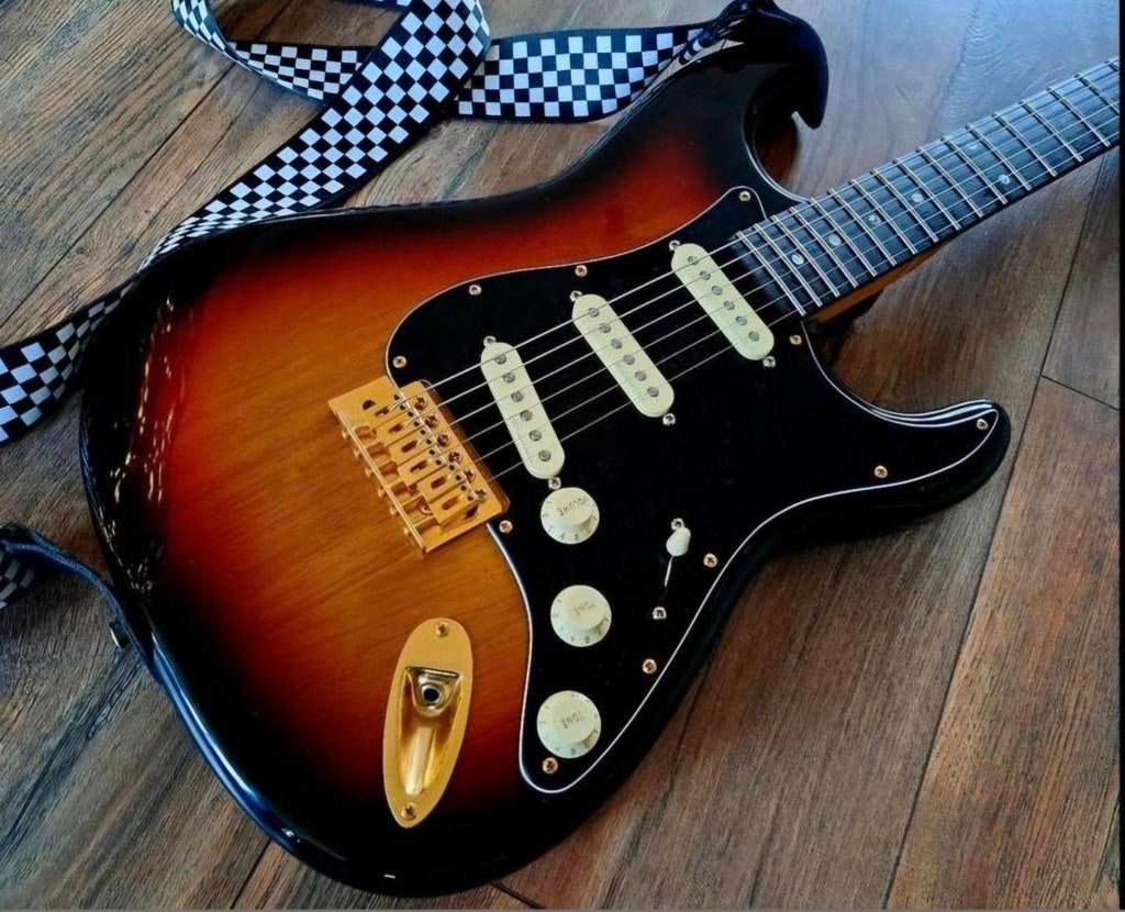 Stratocaster Partscaster Stevie Ray Vaughan Ruilen??, Ophalen of Verzenden, Zo goed als nieuw, Elektrisch, 6-snarig