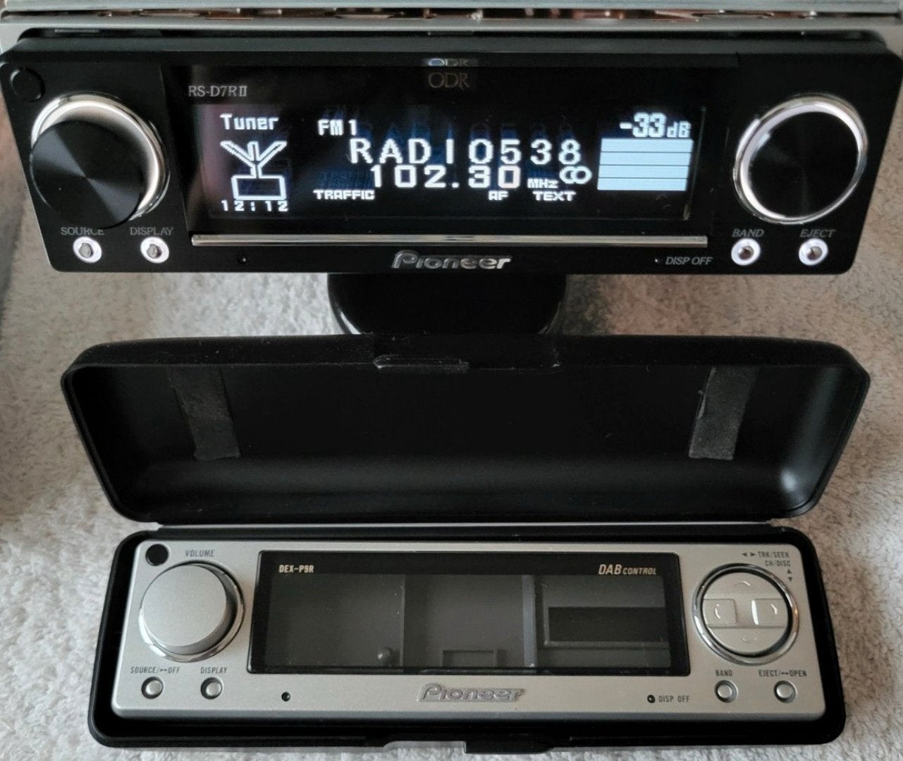 Pioneer RS-D7RII ODR front voor de (DEX-P9R hij past precies, Ophalen of Verzenden, Nieuw