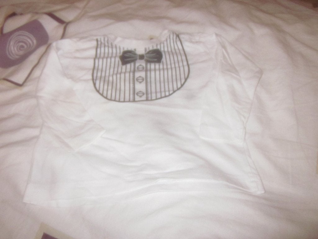 Wit/zwart shirtje opdruk deel blousje en vlinderstrikje 74, Ophalen of Verzenden, Zo goed als nieuw, Jongetje, Shirtje of Longsleeve