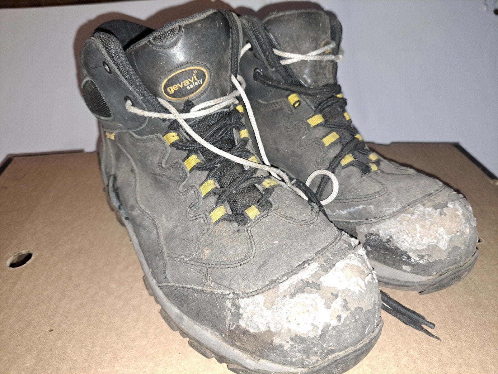 Gevavi Safety werkschoenen maat 44, Ophalen, Gedragen, Zwart