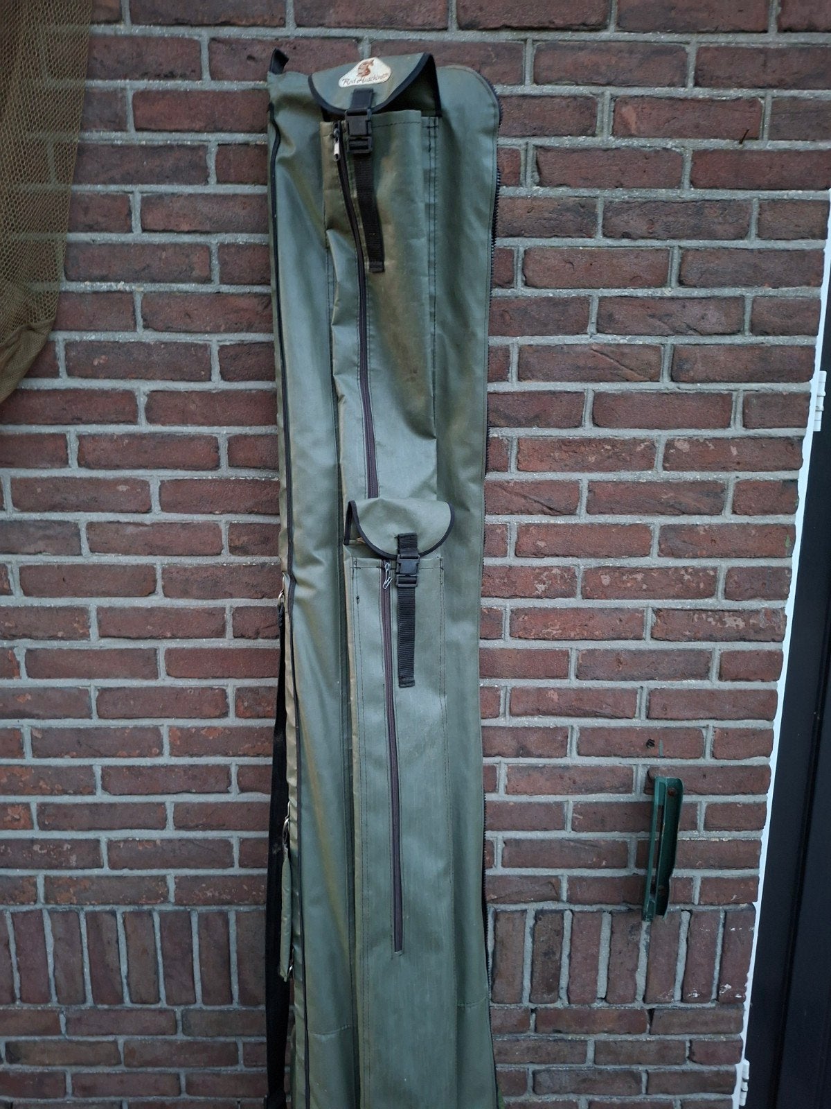 foudraal Rod Hutchinson, Ophalen, Koffer of Tas