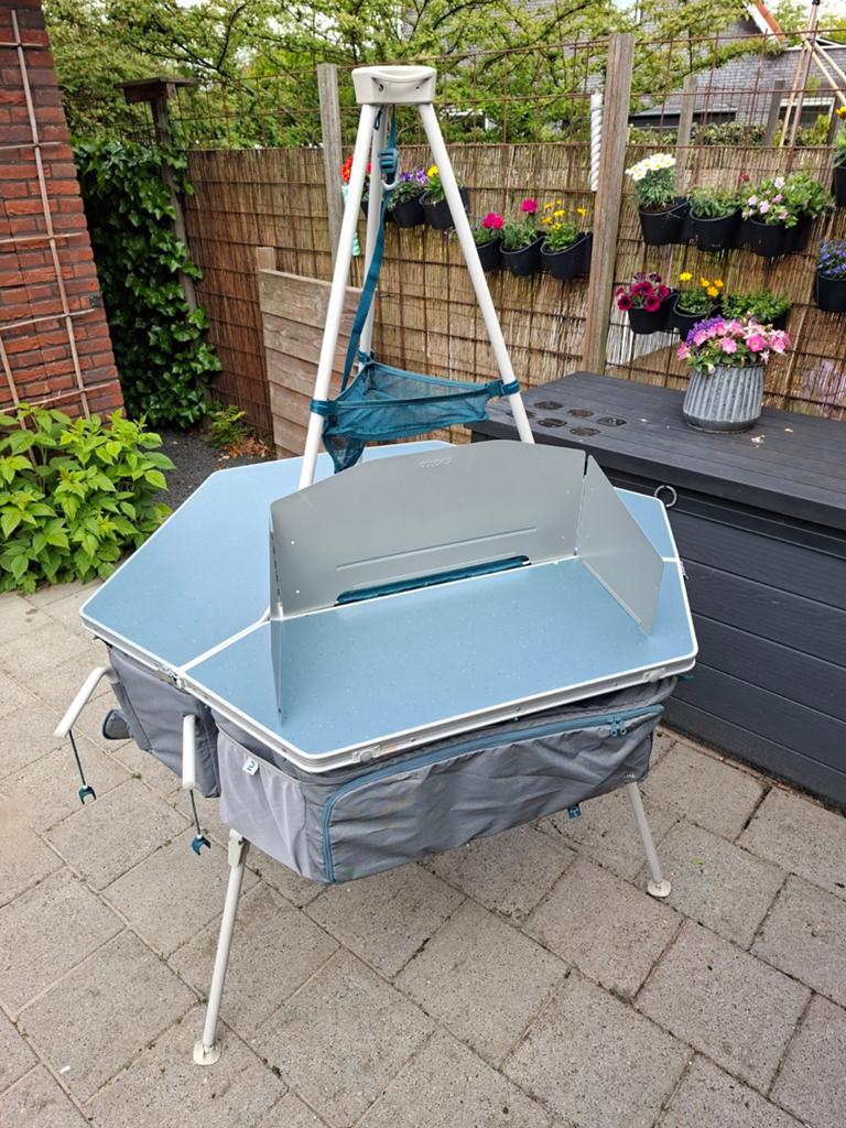 KampeerKeuken Tepee, Ophalen, Zo goed als nieuw, Campingkast