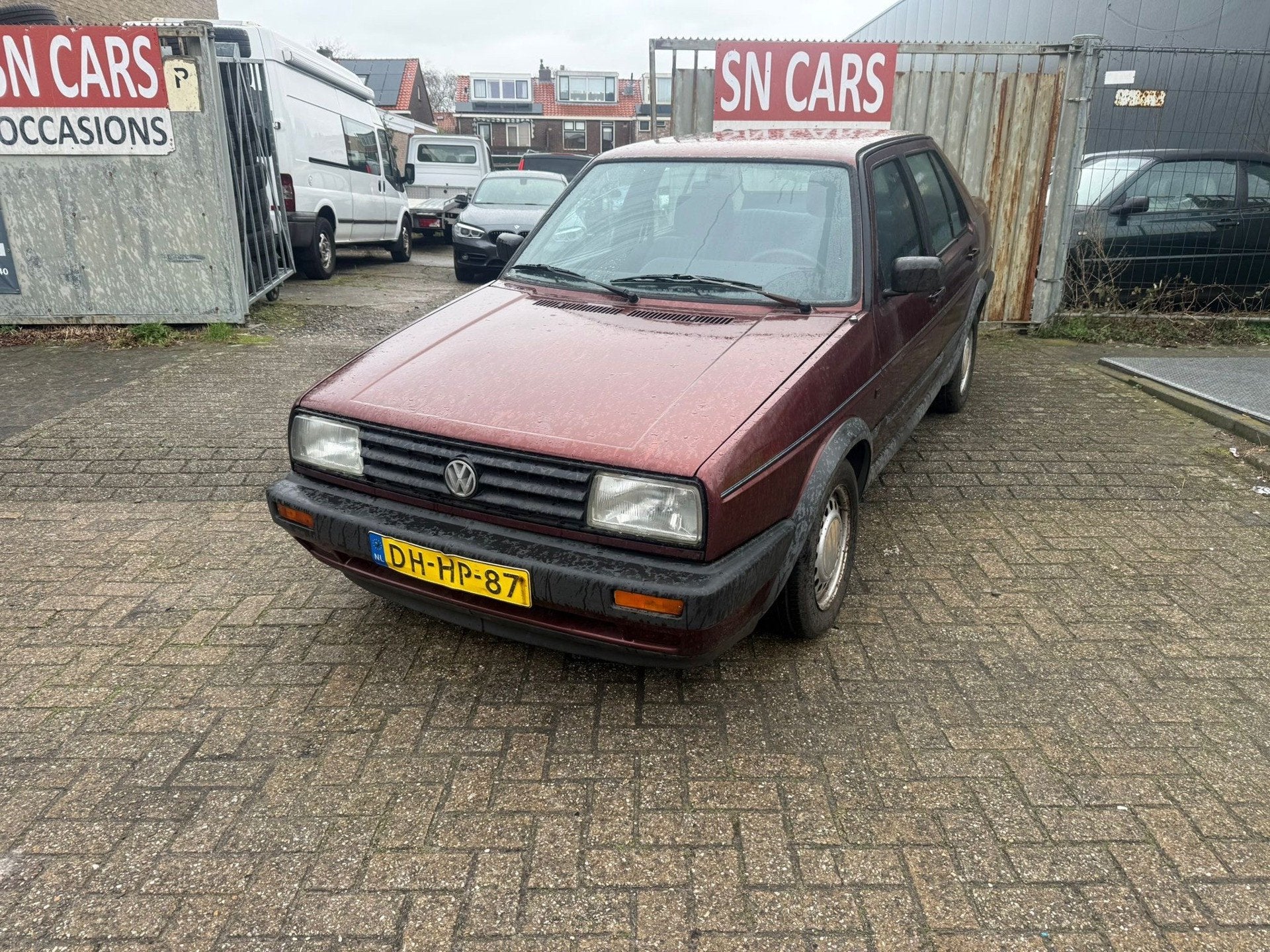 Volkswagen Jetta 1.6 CL, Auto's, Voorwielaandrijving, Gebruikt, Zwart, 4 cilinders