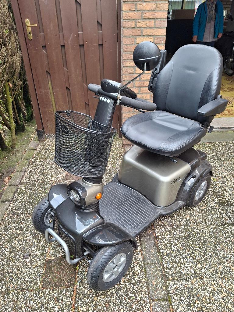Scootmobiel, Ophalen, Zo goed als nieuw, 46 km of meer, 16 km/u of meer