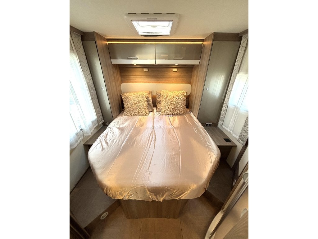 LMC Element T 608 QUEENSBED + HEFBED LUCHTVERING 168PK EURO6, Caravans en Kamperen, Fiat, Bedrijf, 6 tot 7 meter, Handgeschakeld