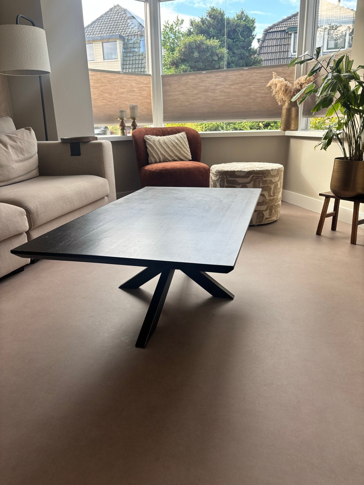 Zwarte salontafel 130x75 cm met stalen poten, Ophalen, Gebruikt, 100 tot 150 cm, 50 tot 100 cm