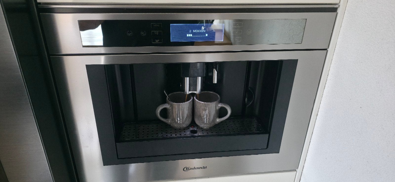 Inbouw koffiezetapparaat KMT9145, Witgoed en Apparatuur, Ophalen, Gebruikt, Koffiemachine, Koffiebonen