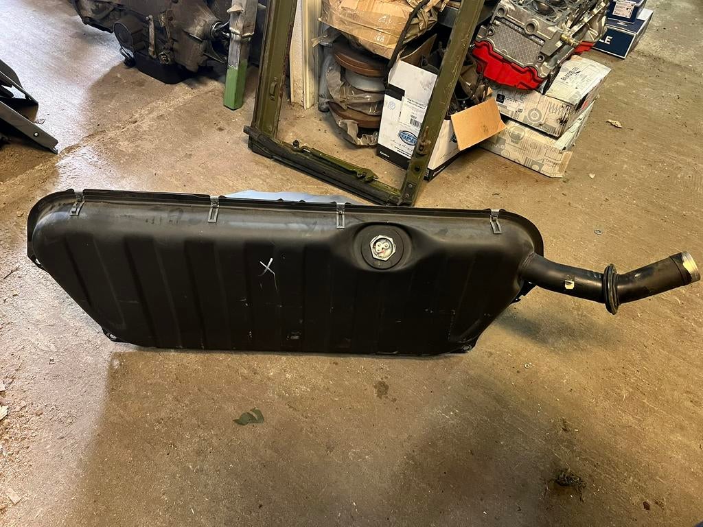 Mercedes W201 190D Diesel tank met vlotter, Auto-onderdelen, Brandstofsystemen, Ophalen, Gebruikt, Mercedes-Benz