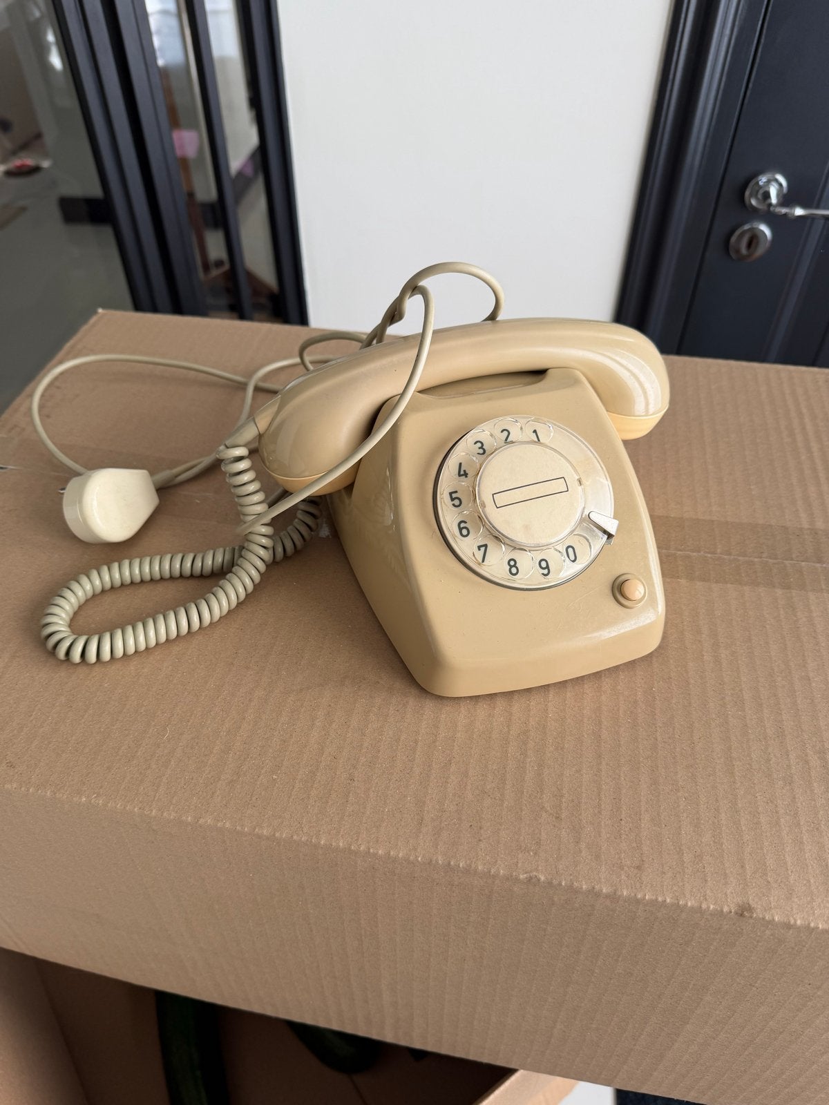 Vintage PTT draaischijf telefoon - Crème, Telecommunicatie, Vaste telefoons | Niet Draadloos, Ophalen of Verzenden, Gebruikt, Met draaischijf