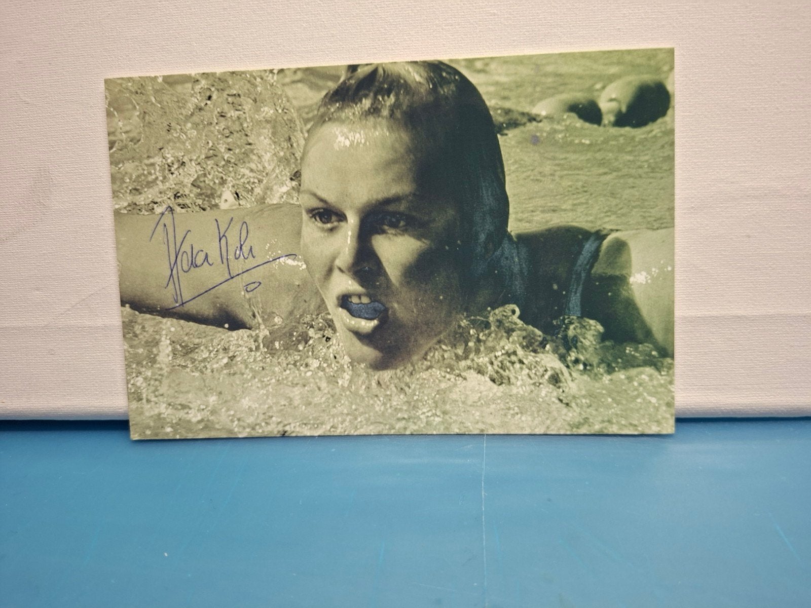 ADA KOK ZWEMSTER, Verzamelen, Verzenden, Zo goed als nieuw, Foto of Kaart, Gesigneerd