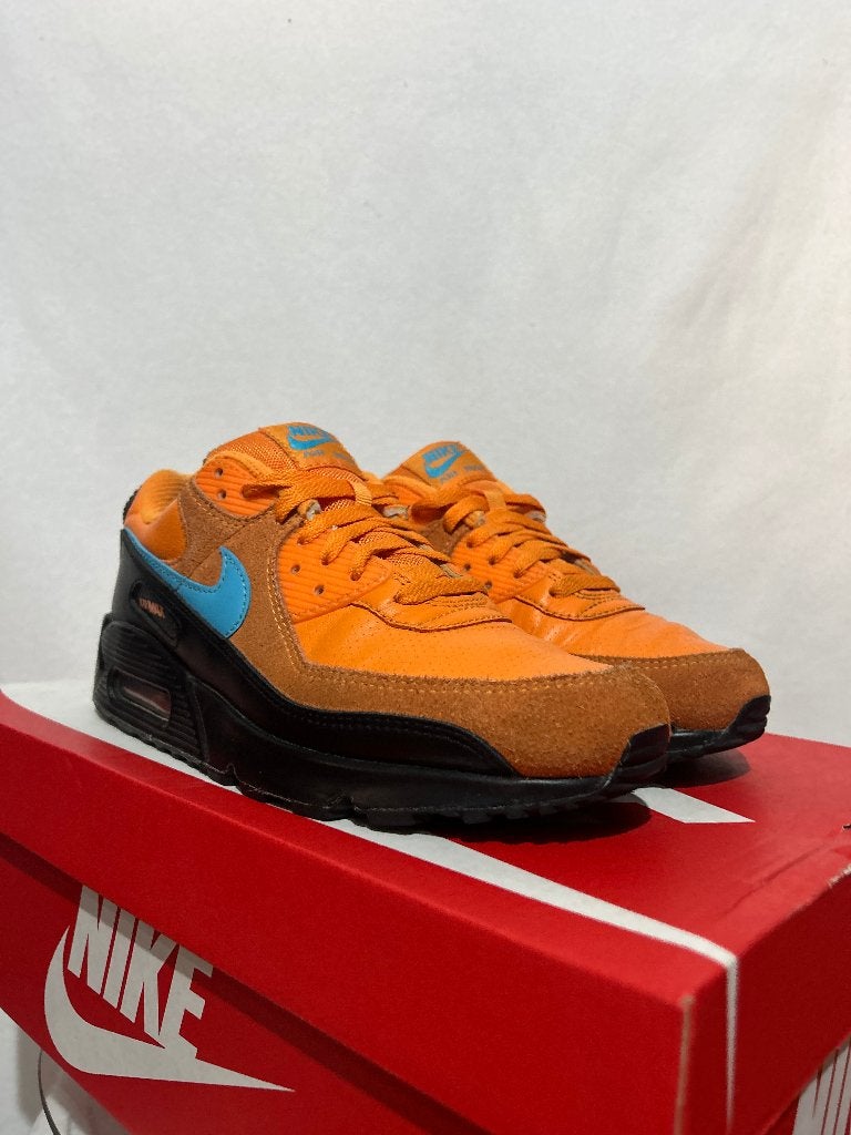 ALS NIEUW! Maat 41 - Nike Air Max 90 Mandarin Blue Fury, Verzenden, Zwart, Nike, Nike