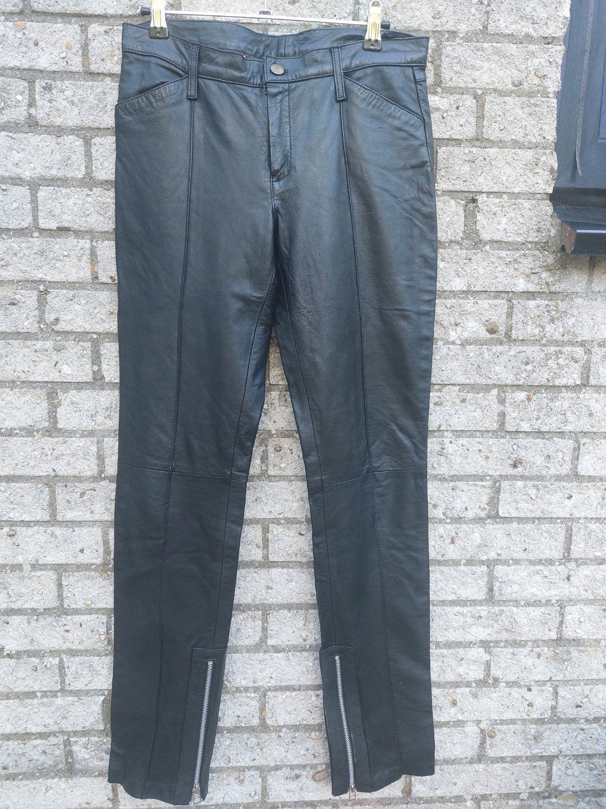 zwarte leren broek met ritsen maat s, Zwart, Ophalen of Verzenden, Maat 36 (S), Lang