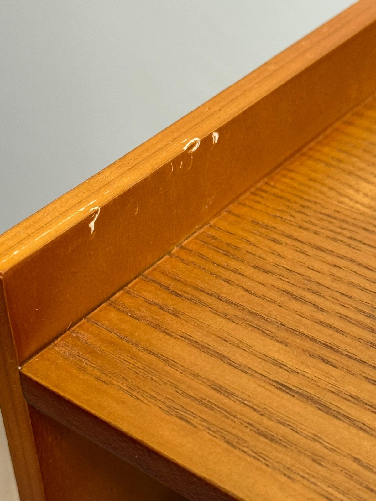 Foto 15 van WOOOD Nils Nightstand / Side Table