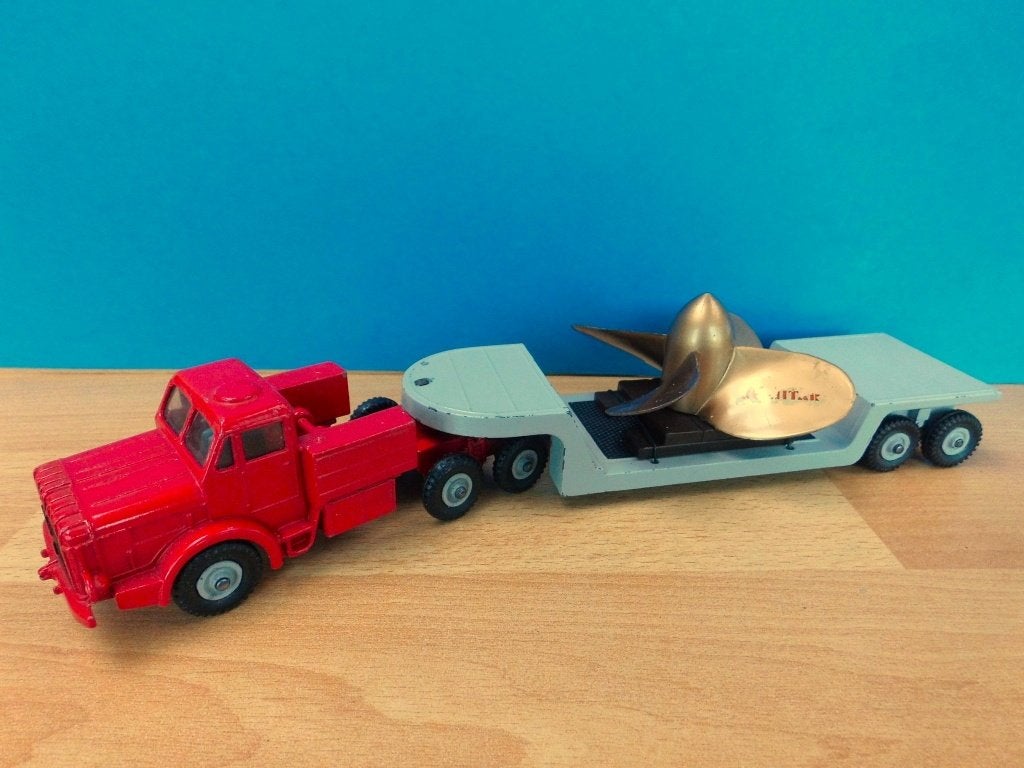 DINKY TOYS No. 986 MIGHTY ANTAR LOW LOADER MET PROPELLER, Ophalen of Verzenden, Zo goed als nieuw, Bus of Vrachtwagen, Dinky Toys