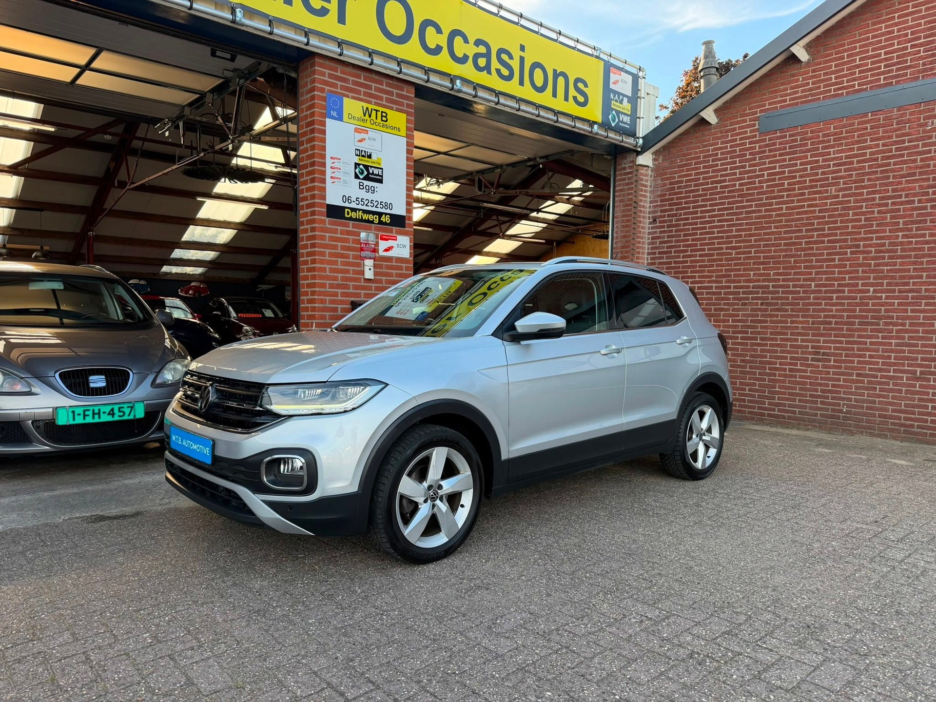 Volkswagen T-Cross 1.0 TSI Style Automaat, Dig. dashboard, K, Auto's, Automaat, Dealer onderhouden, T-Cross, Gebruikt
