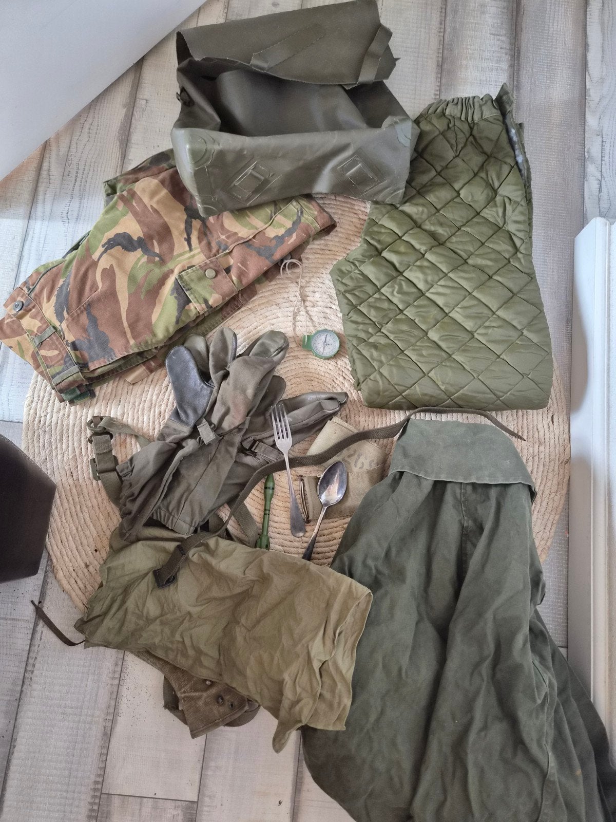 Militair kledingpakket en accessoires, Verzamelen, Ophalen of Verzenden