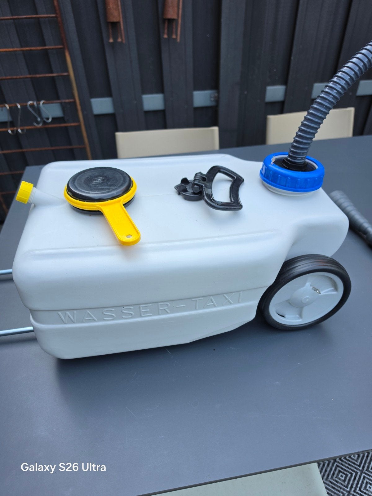 Wassertaxi 23L met flexibele afvoersla8ng, Caravans en Kamperen, Kampeeraccessoires, Ophalen of Verzenden, Nieuw