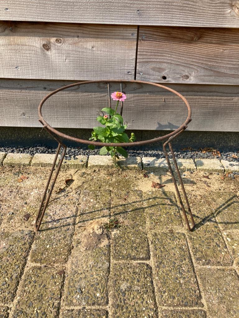 IJzeren plantenstandaard, rond (020824c), Ophalen, Gebruikt, Minder dan 30 cm, Rond