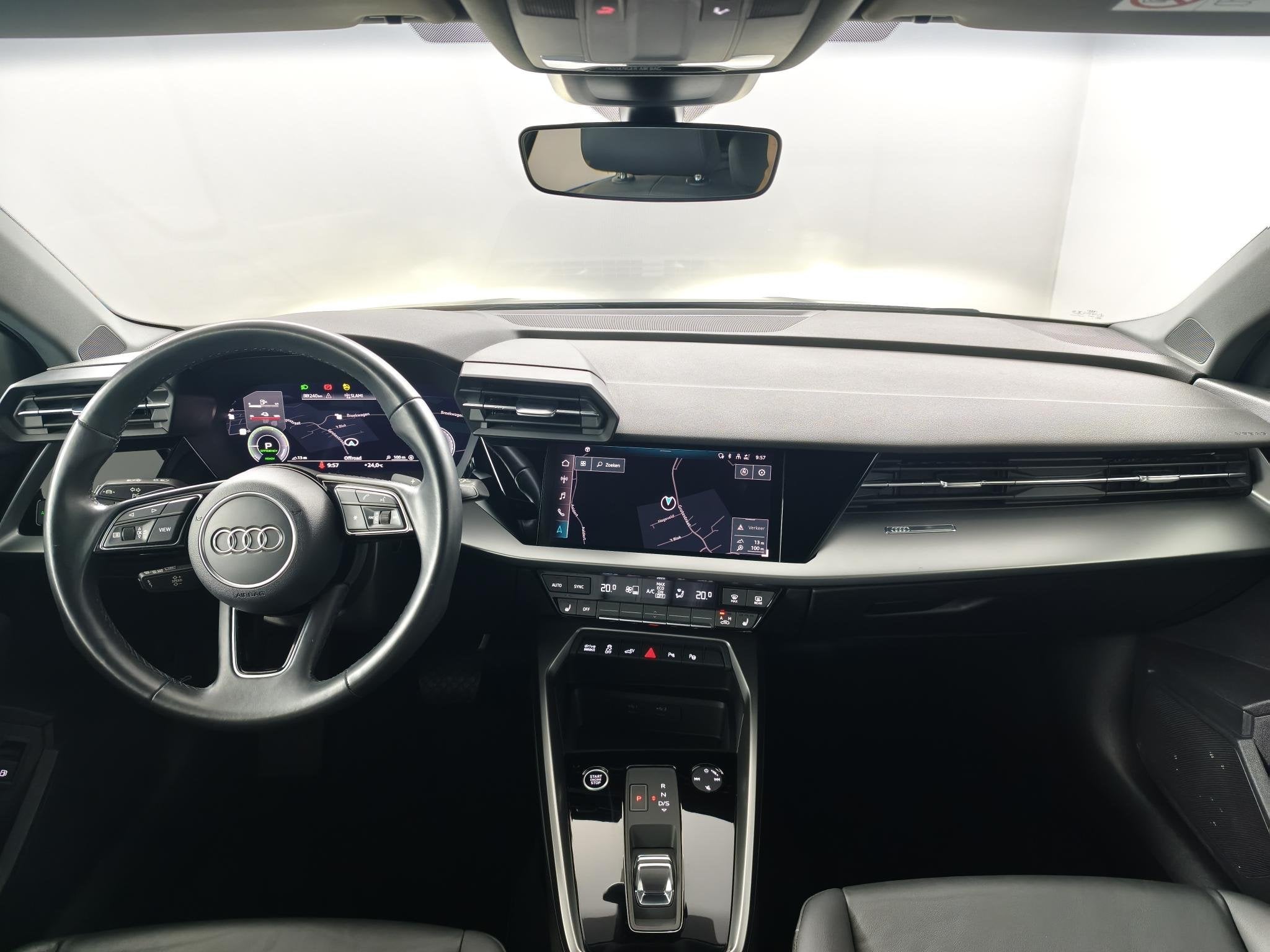 Audi A3 Sportback 40 TFSI e Edition | Leder | Stoelverwarmin, Auto's, Gebruikt, 4 cilinders, 1535 kg, 13 kWh