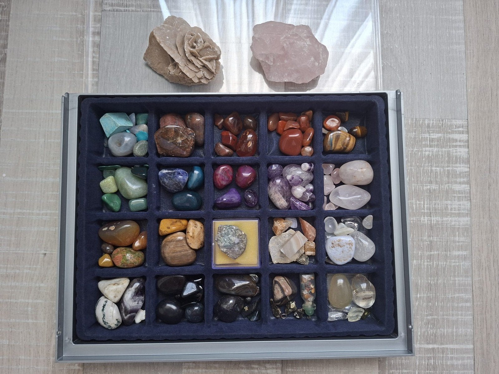 Verzameling van diverse edelstenen en mineralen, Verzamelen, Ophalen of Verzenden