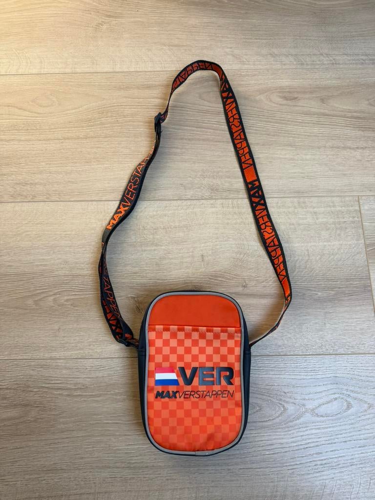 Max Verstappen schoudertasje, Sieraden, Tassen en Uiterlijk, Ophalen of Verzenden, Gebruikt, Oranje