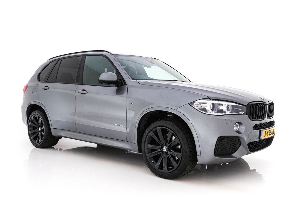 BMW X5 xDrive40d *Right-Hand-Drive* M-Sportpack High Executi, Auto's, BMW, Gebruikt, 2993 cc, 255 €/maand, 7 stoelen