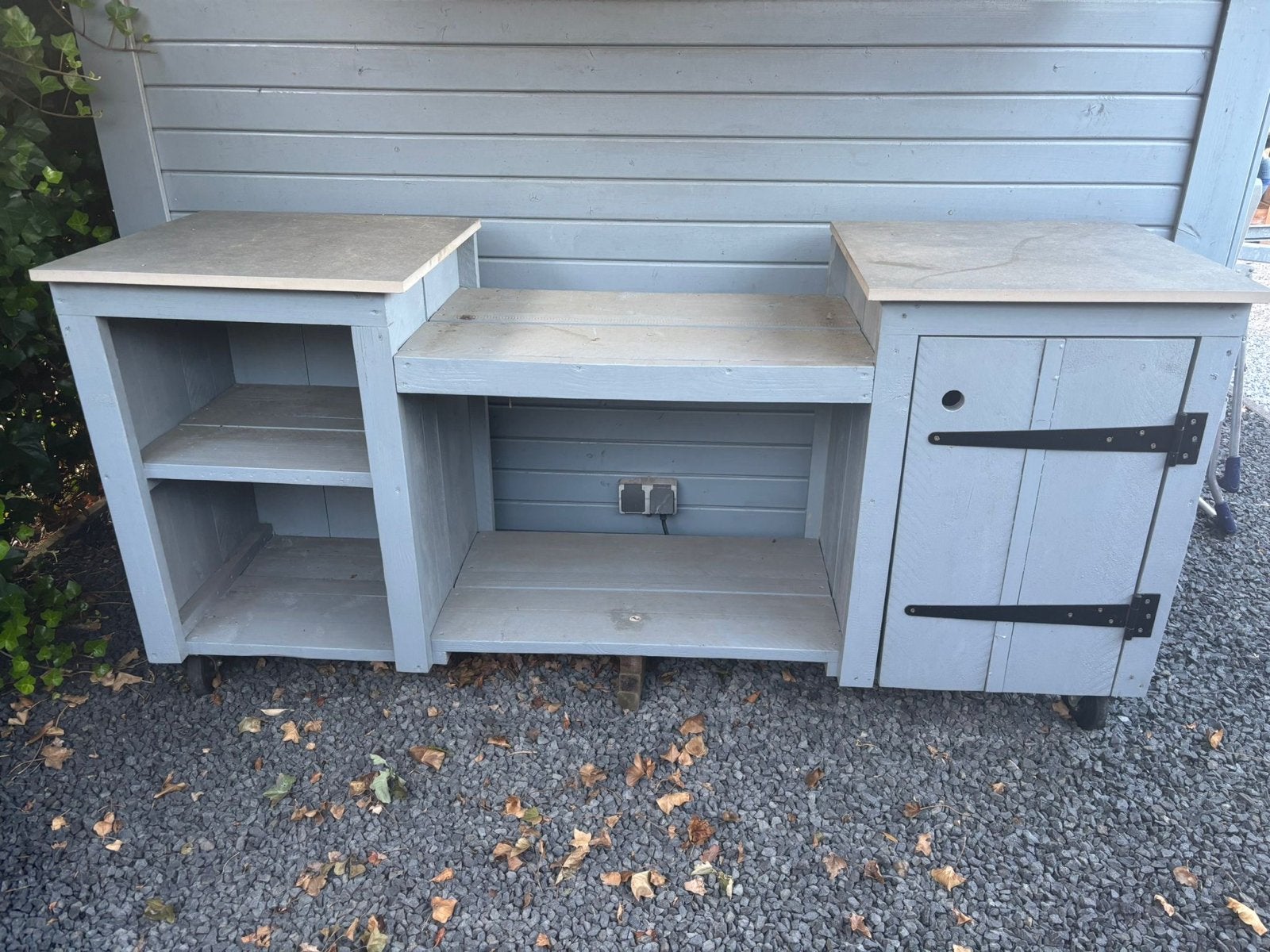 Buitenkeuken / BBQ meubel van steigerhout verrijdbaar, Tuin en Terras, Buitenkeukens, Ophalen, Gebruikt, Handgemaakt, Gas