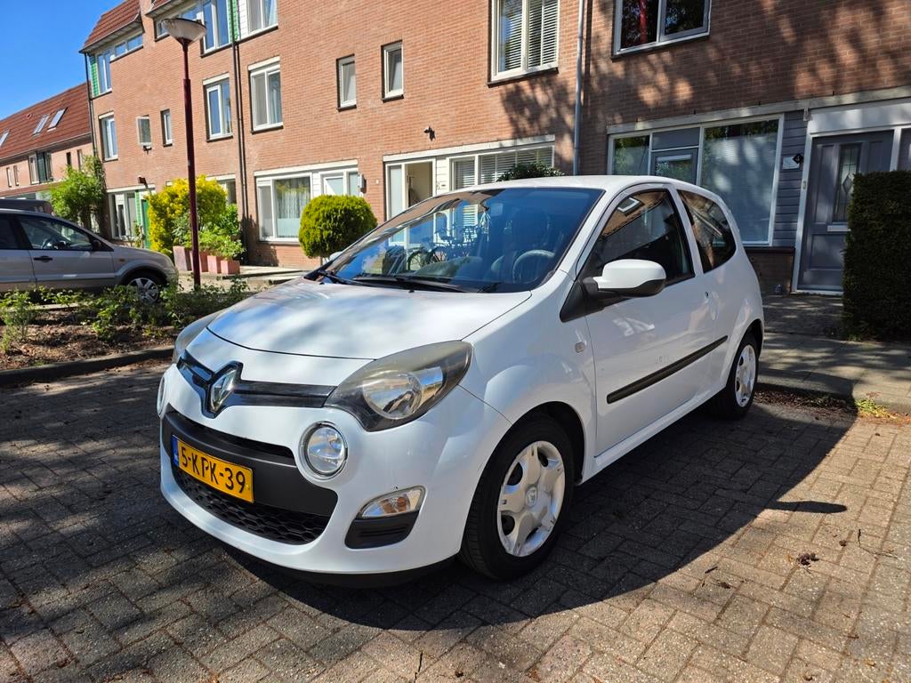 Renault Twingo 1.2 16V 2013 Wit, Auto's, Renault, Particulier, Twingo, ABS, Airbags, Airconditioning, Bluetooth, Boordcomputer