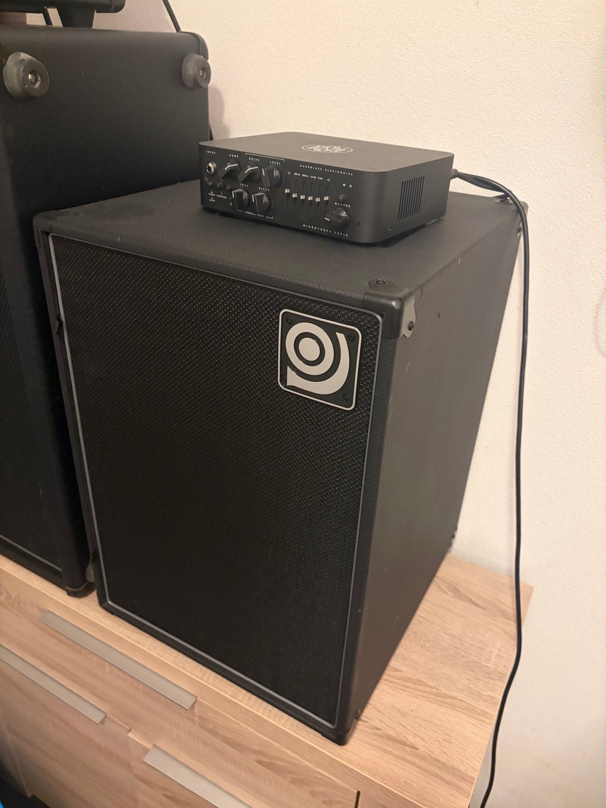 Darkglass Microtubes 500v2 & Ampeg Venture 210 Cabinet, Ophalen of Verzenden, Zo goed als nieuw, Basgitaar, 100 watt of meer