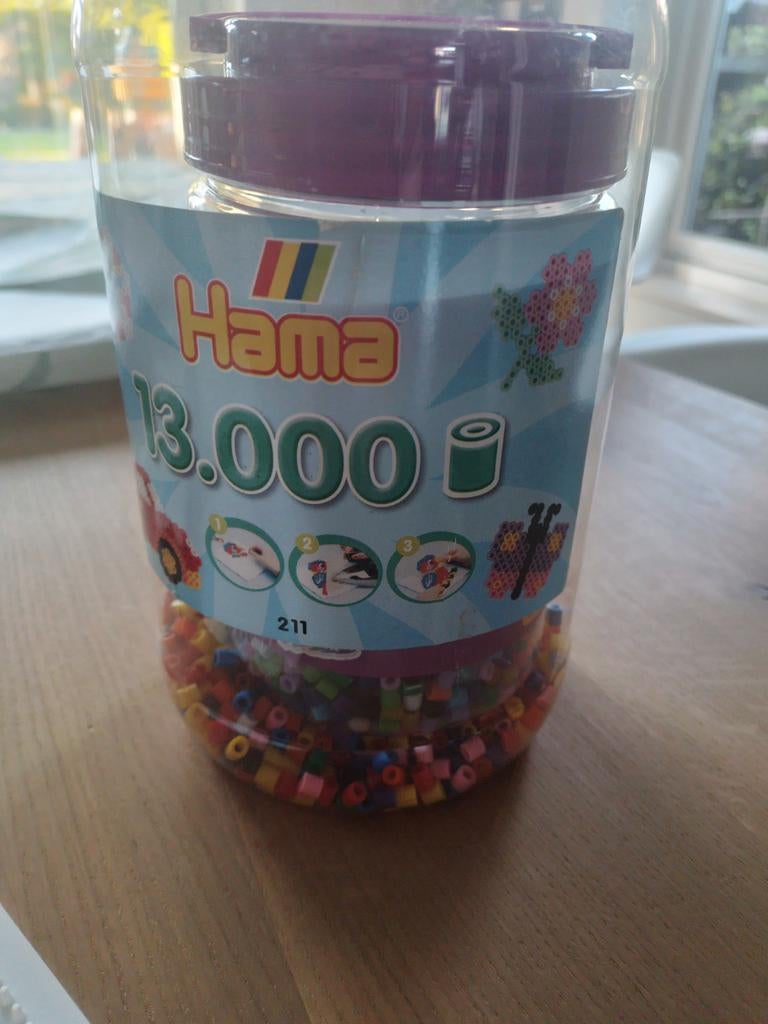 Hama strijkkralen set met plankjes en kralen, Ophalen of Verzenden, Gebruikt, Knutselen