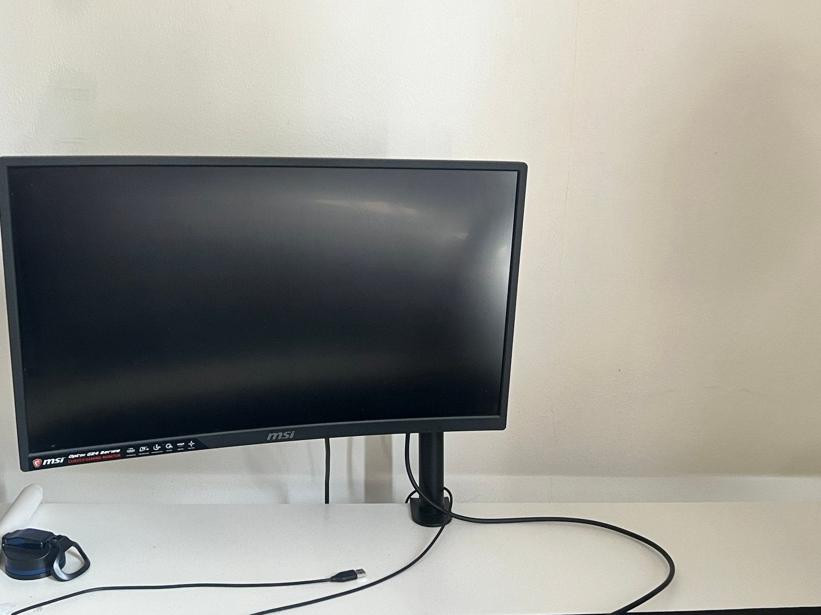 MSI GAMING MONITOR CURVED (G24 Series) incl. Bureau beugel, Computers en Software, Monitoren, Curved, Zo goed als nieuw, 61 t/m 100 Hz