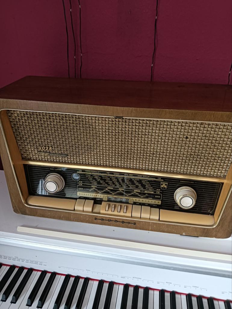 Vintage Grundig Radio 3078 - Klassieke Buizenradio, Ophalen of Verzenden, Gebruikt, Radio