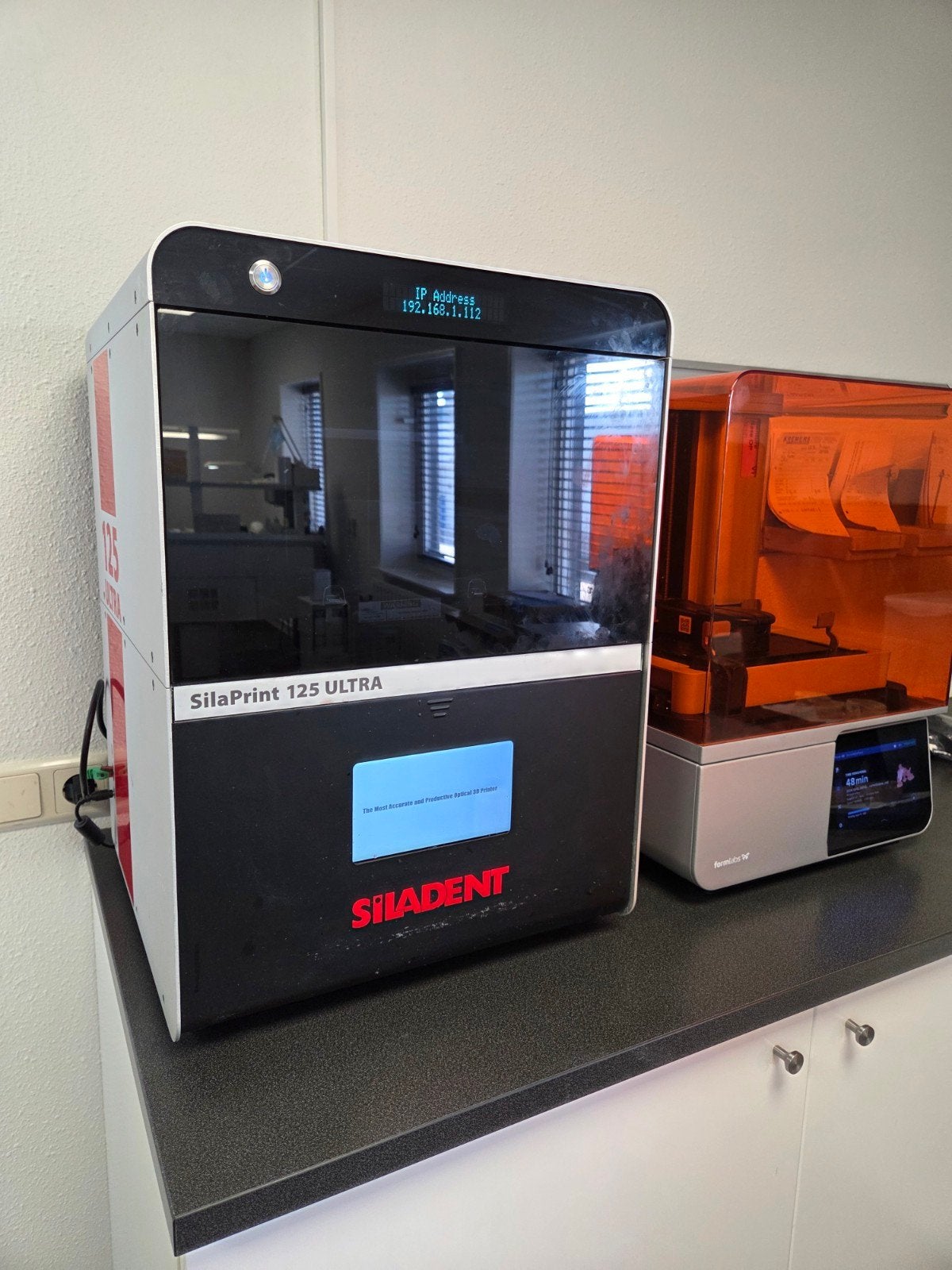 SilaPrint 125 ULTRA 3D-printer voor tandtechniek, Computers en Software, Ophalen, Gebruikt, SILADENT, Resin/Hars
