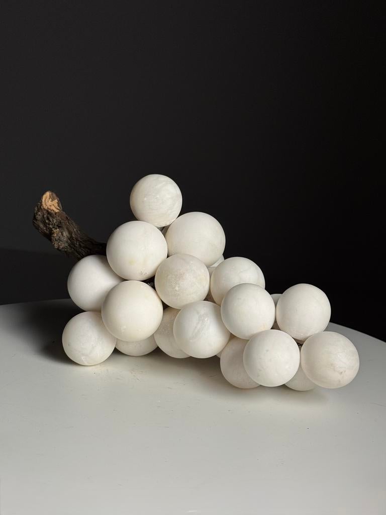 Alabaster druiventros wit, Antiek en Kunst, Curiosa en Brocante, Ophalen