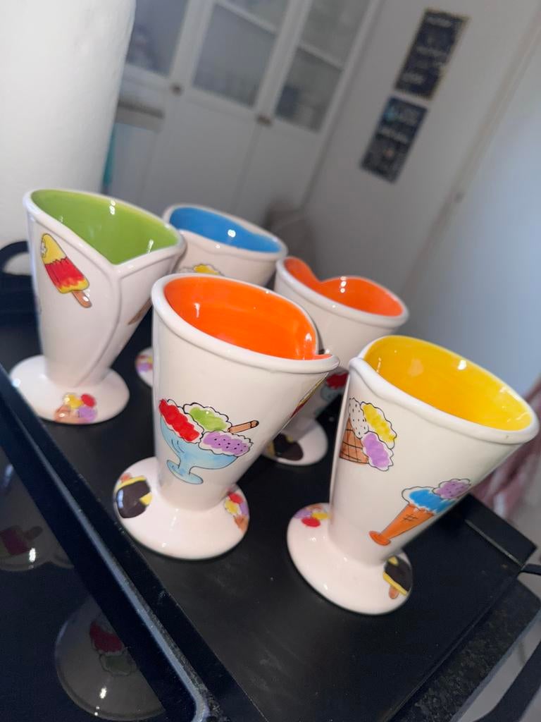 Ijs bekers servies, Ophalen of Verzenden, Zo goed als nieuw, Overige stijlen, Kop(pen) en/of Schotel(s)