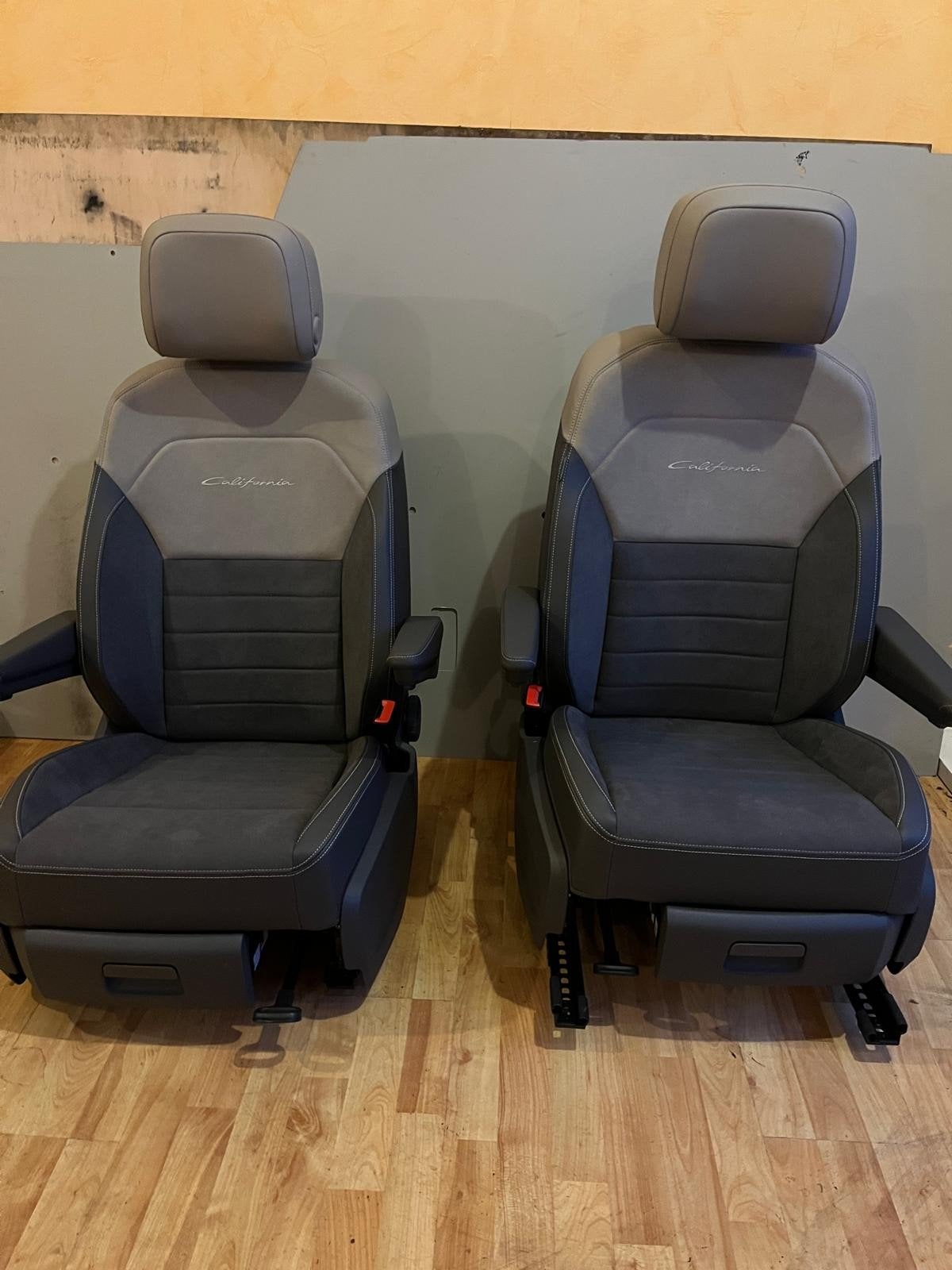 Volkswagen Transporter T7 Voorstoelen Multivan California, Ophalen of Verzenden, Nieuw, Volkswagen