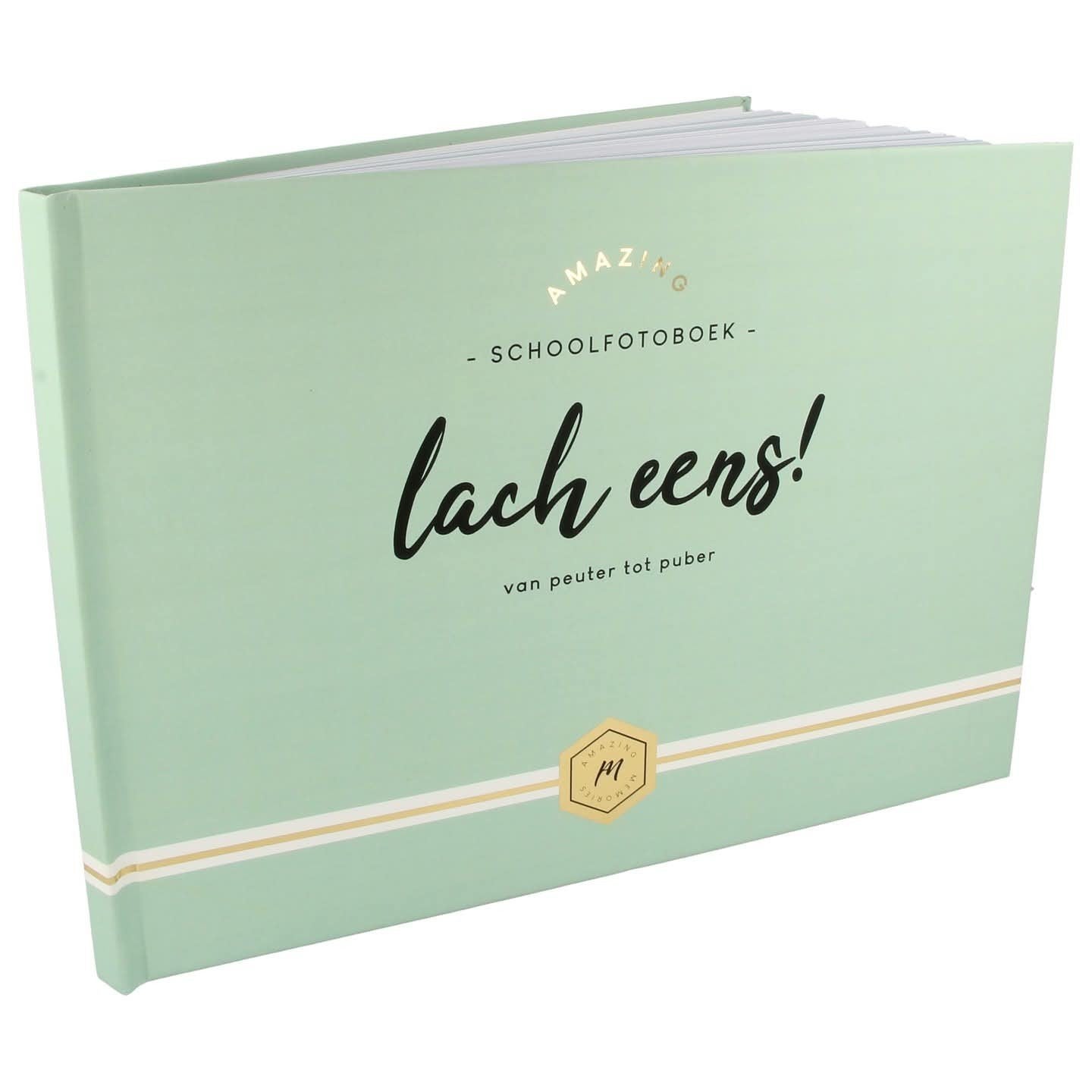Schoolfotoboek "lach eens" van baby tot puber, Ophalen of Verzenden, Nieuw